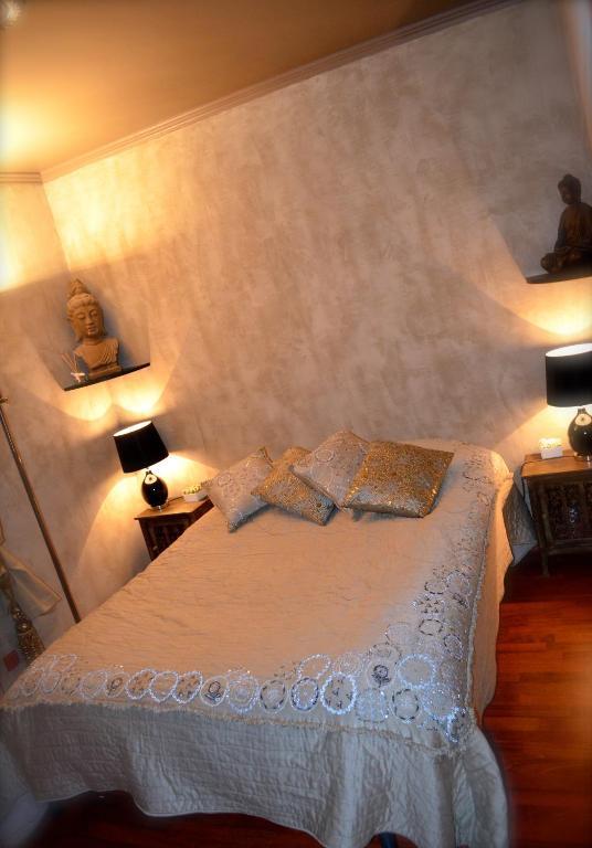 Villa Cyriel Contes  Pokoj fotografie